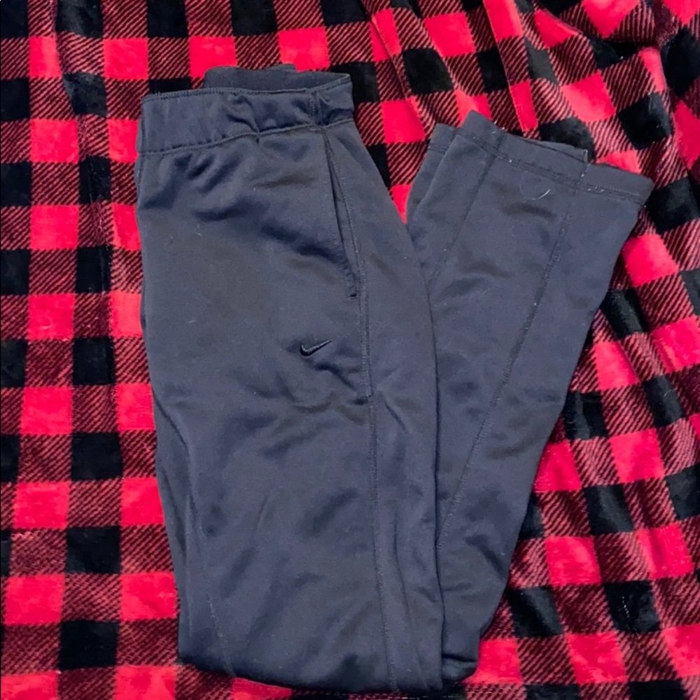 Nike thermal fit yoga pants